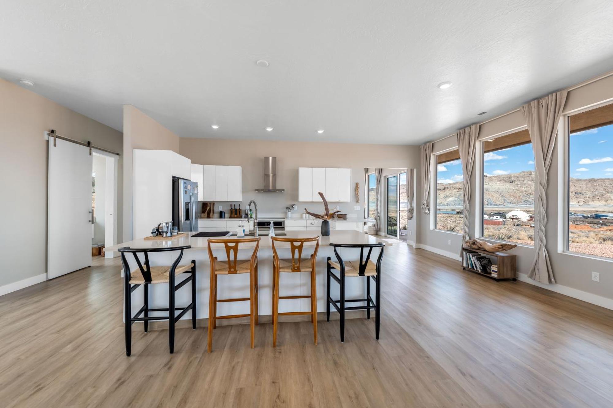 Page Arizona Border Town- Crimson Suite, Desert Canyon Getaway With Views Big Water Buitenkant foto