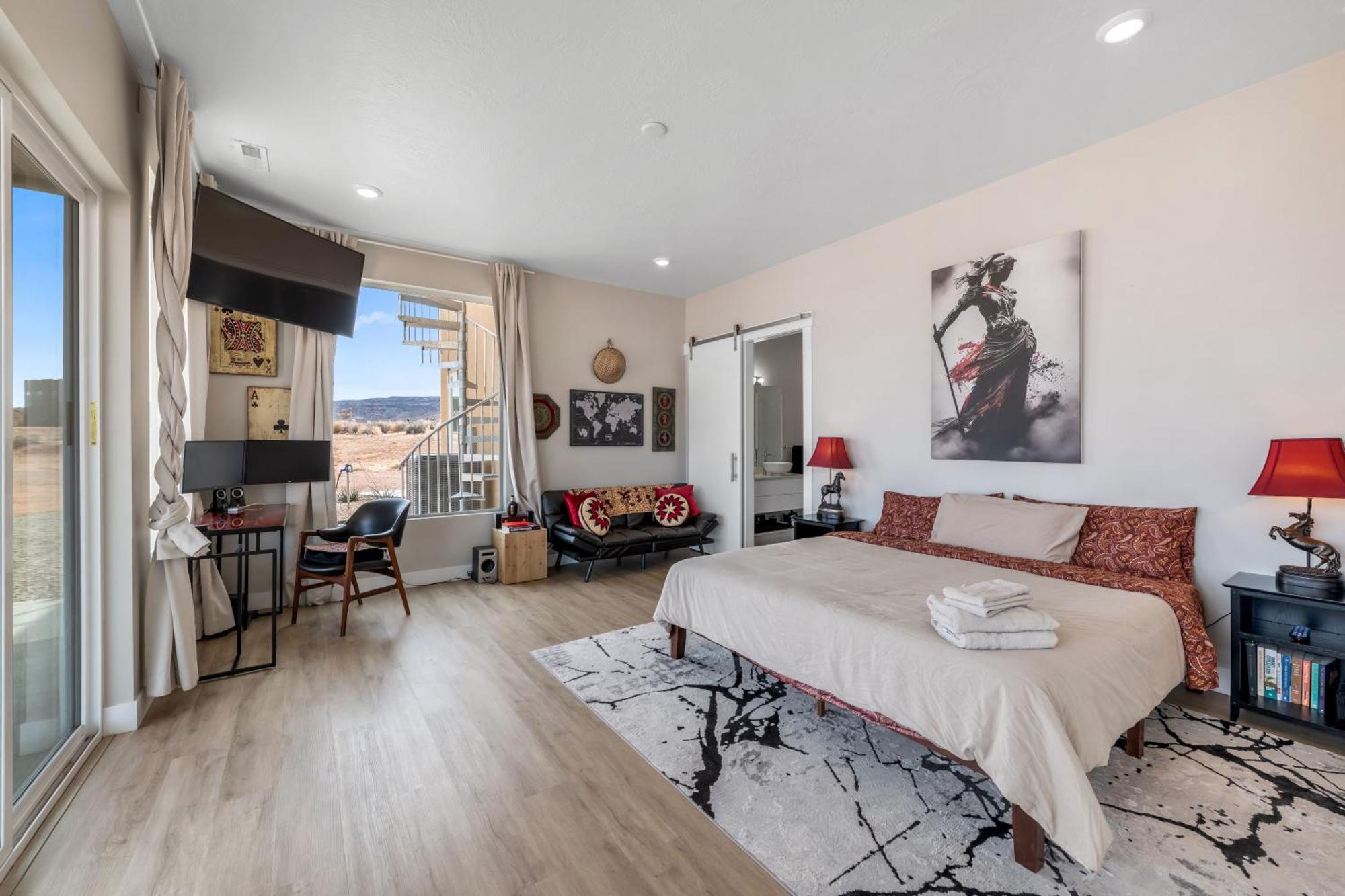 Page Arizona Border Town- Crimson Suite, Desert Canyon Getaway With Views Big Water Buitenkant foto