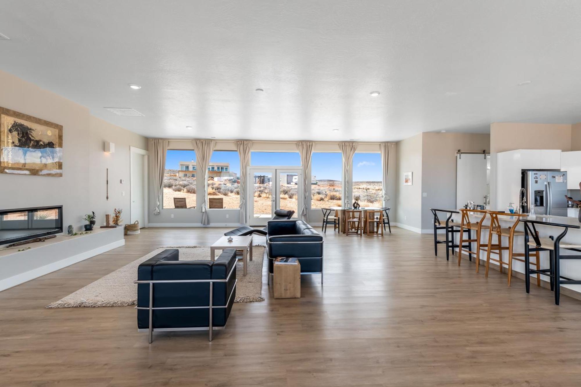 Page Arizona Border Town- Crimson Suite, Desert Canyon Getaway With Views Big Water Buitenkant foto